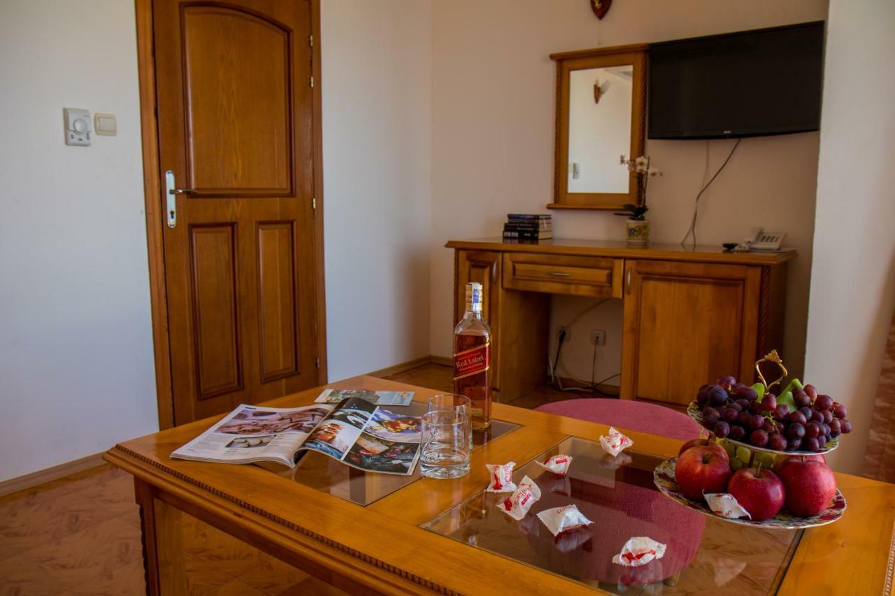 Hotel Sunny Созополь Экстерьер фото