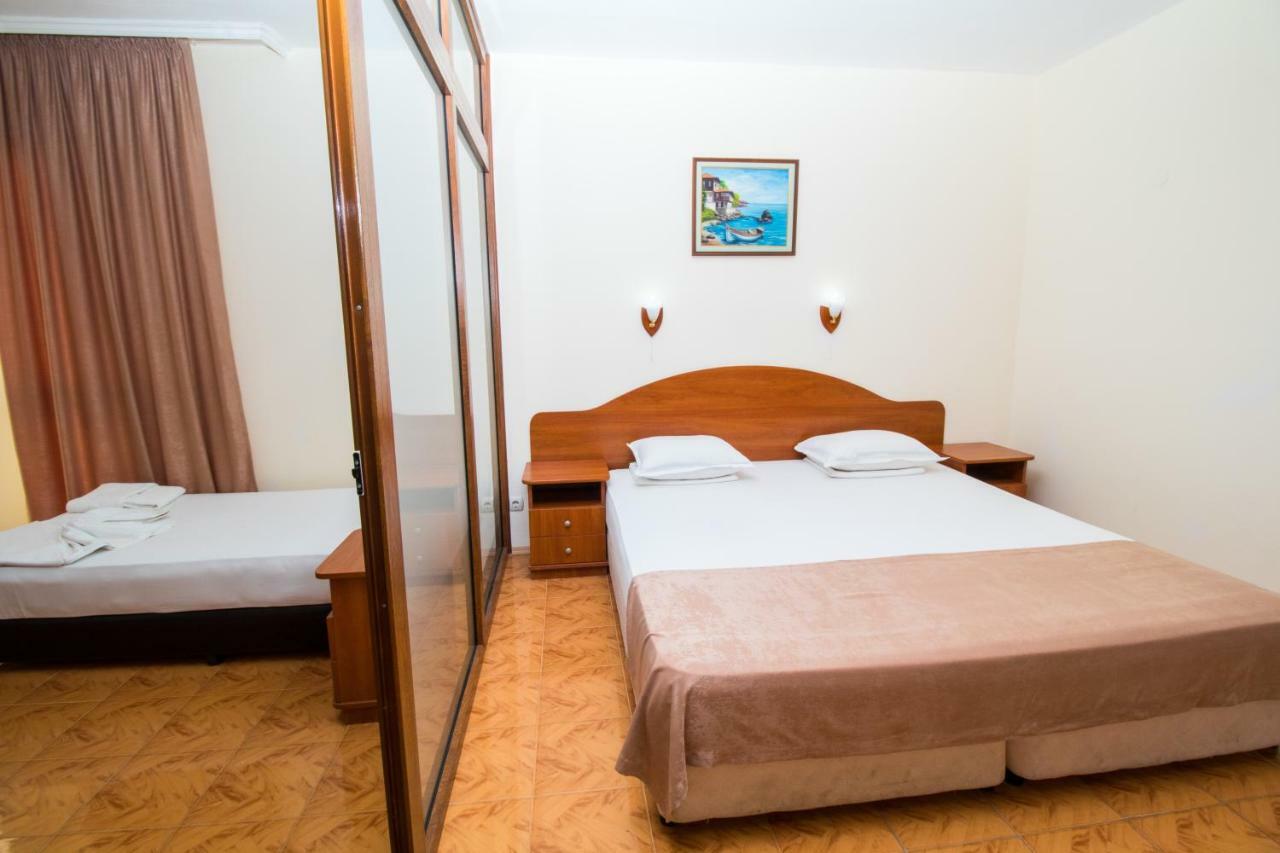 Hotel Sunny Созополь Экстерьер фото